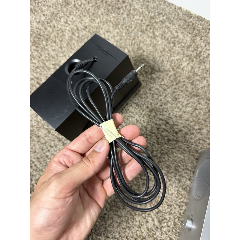 Bose Companion 2 Multimedia Computer Speakers Silver w/ Power Adapter Tested - Picture 7 of 10